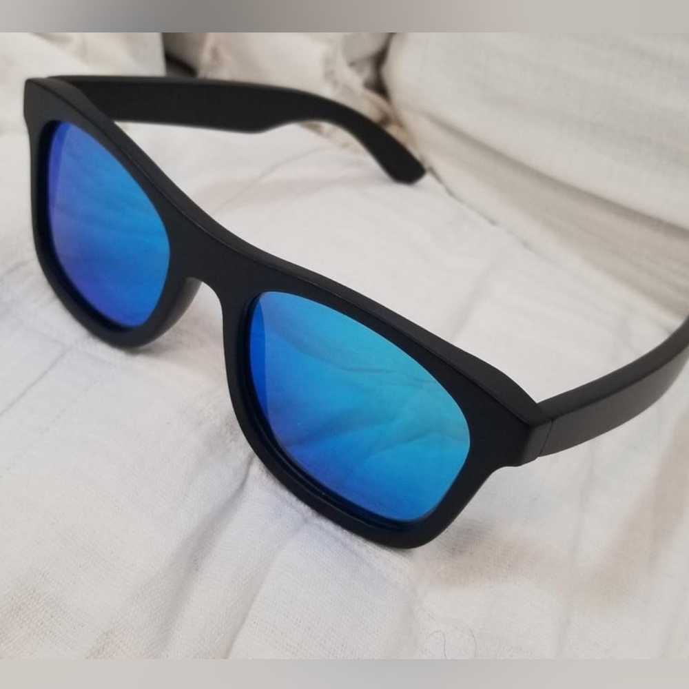 Men's wood frame Sunglasses! Blk awesome blue lens! Brand New!